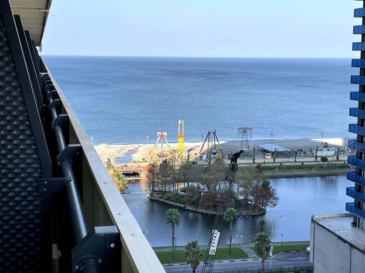 Orbi City Sea View บาทูมิ ภายนอก รูปภาพ