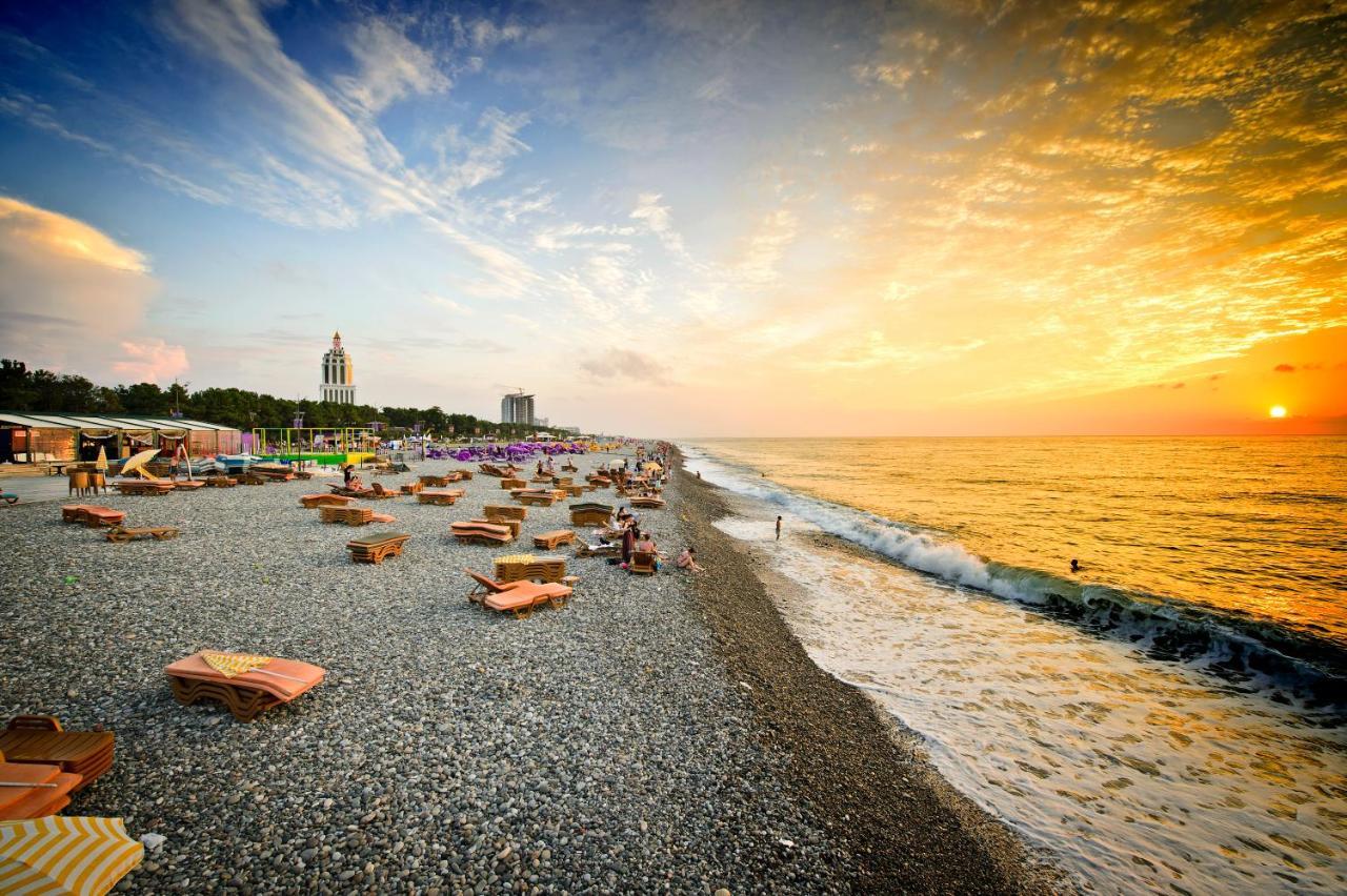 Orbi City Sea View บาทูมิ ภายนอก รูปภาพ