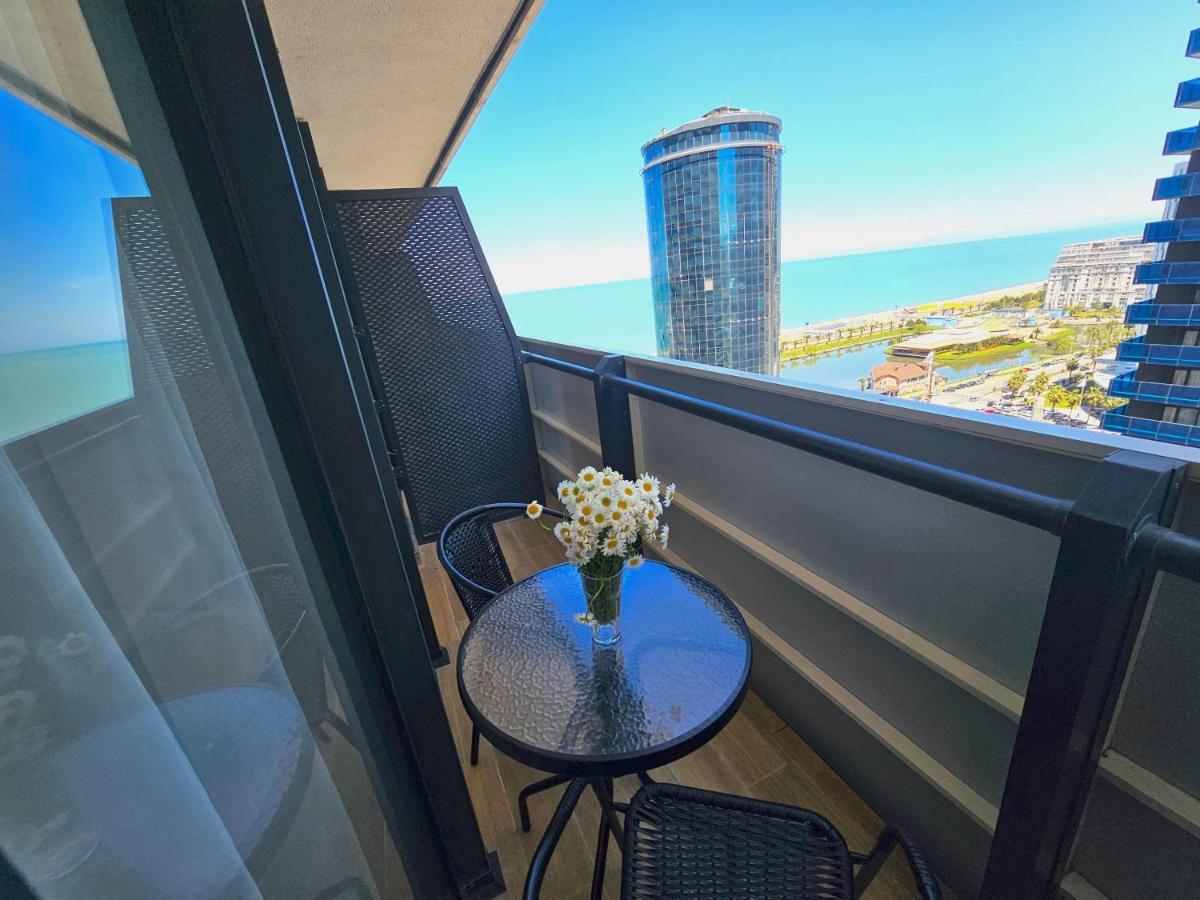Orbi City Sea View บาทูมิ ภายนอก รูปภาพ