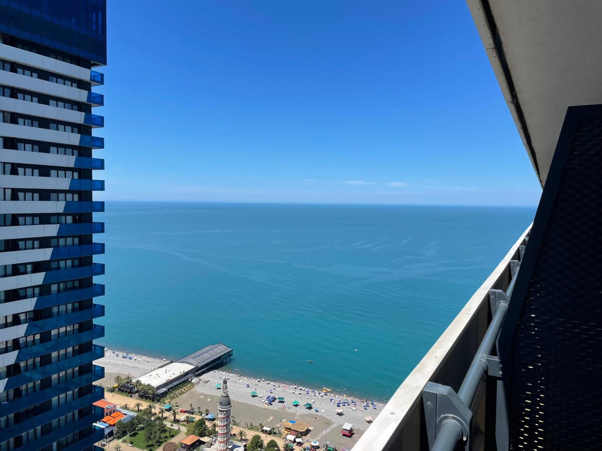 Orbi City Sea View บาทูมิ ภายนอก รูปภาพ
